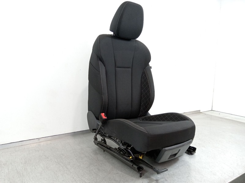 Recambio de asiento delantero izquierdo para skoda scala (nw1) 1.6 tdi referencia OEM IAM 5WA881105D  
