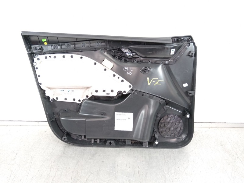 Recambio de guarnecido puerta delantera derecha para skoda scala (nw1) 1.6 tdi referencia OEM IAM 655867014  