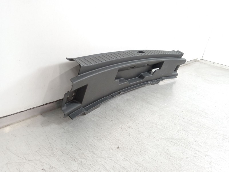 Recambio de moldura para skoda scala (nw1) 1.6 tdi referencia OEM IAM 657863459  