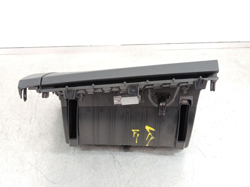 Recambio de guantera para skoda scala (nw1) 1.6 tdi referencia OEM IAM 655857097C  
