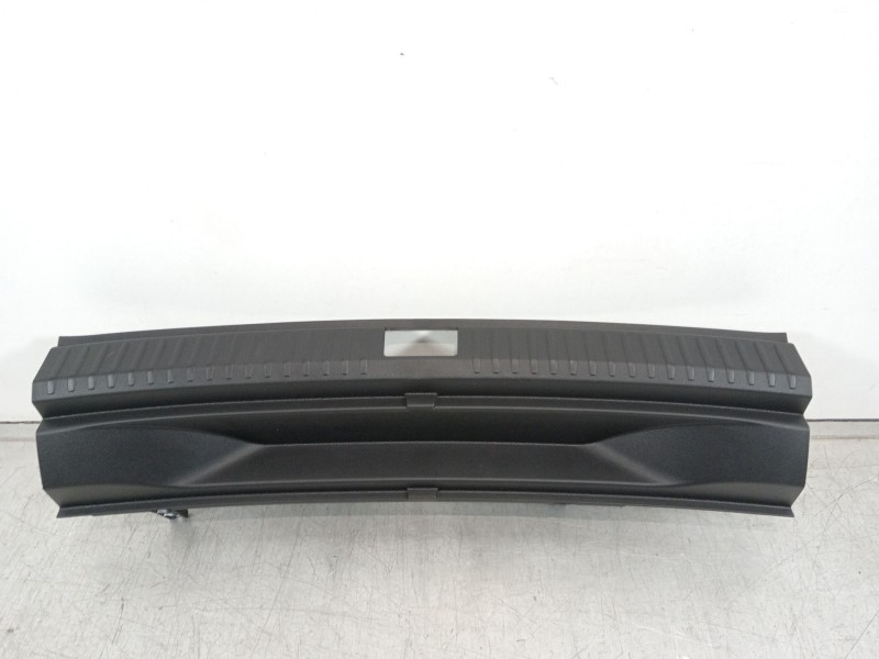 Recambio de moldura para seat arona (kj7, kjp) 1.0 tsi referencia OEM IAM 6F9863459A  