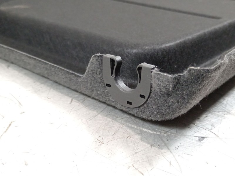 Recambio de bandeja trasera para seat arona (kj7, kjp) 1.0 tsi referencia OEM IAM 6F9867769B  