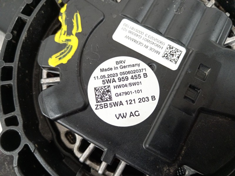 Recambio de electroventilador para cupra leon (kl1, ku1, kug) 1.5 etsi referencia OEM IAM 5WA121203B 5WA121205 