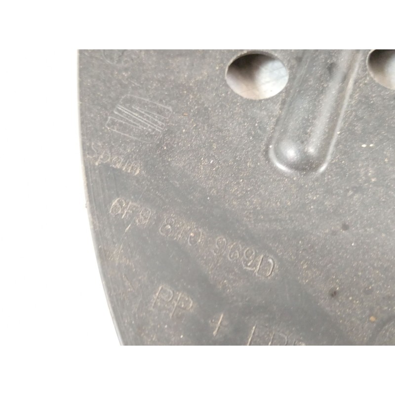 Recambio de paso de rueda trasero izquierdo para seat arona (kj7, kjp) 1.0 tsi referencia OEM IAM 6f9810969  