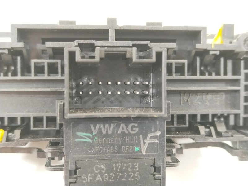 Recambio de palanca freno de mano para cupra leon (kl1, ku1, kug) 1.5 etsi referencia OEM IAM 5FA927225  