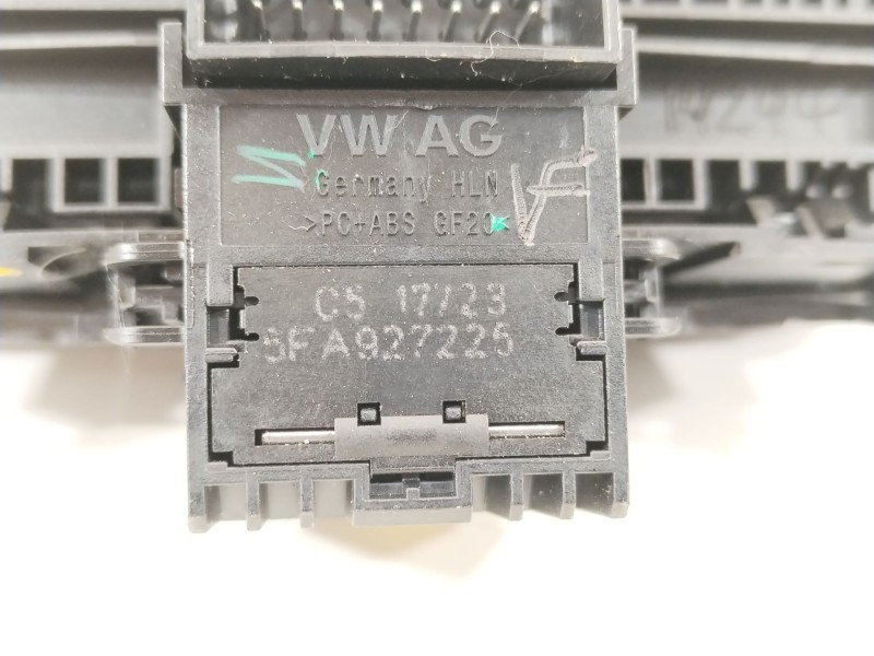 Recambio de palanca freno de mano para cupra leon (kl1, ku1, kug) 1.5 etsi referencia OEM IAM 5FA927225  