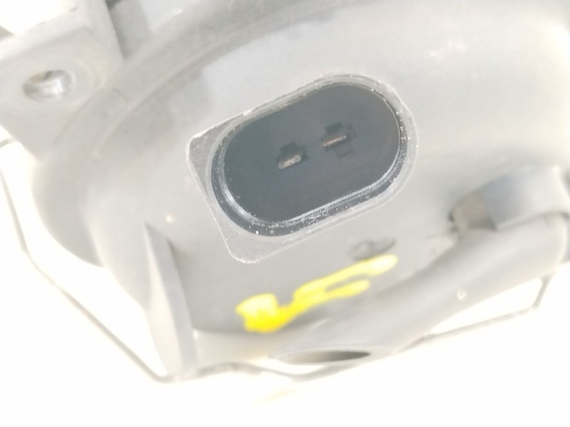 Recambio de faro antiniebla izquierdo para seat leon (1p1) 2.0 tdi referencia OEM IAM 5P0941699A  