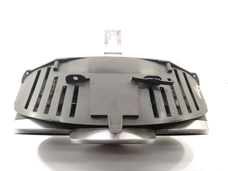 Recambio de cuadro instrumentos para mazda 3 sedán (bk) 1.6 di turbo (bk12y) referencia OEM IAM 8LBS3PA  