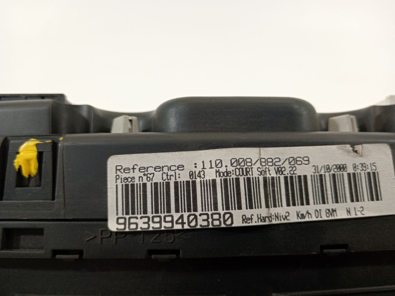 Recambio de cuadro instrumentos para peugeot 406 (8b) 2.0 hdi 110 referencia OEM IAM 963990380  
