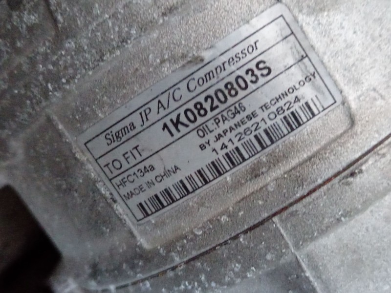 Recambio de compresor aire acondicionado para volkswagen golf vi (5k1) 1.6 tdi referencia OEM IAM 1K0820803S  