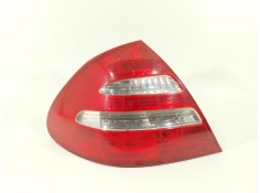 Recambio de piloto trasero izquierdo para mercedes-benz clase e (w211) e 270 cdi (211.016) referencia OEM IAM A2118200464  