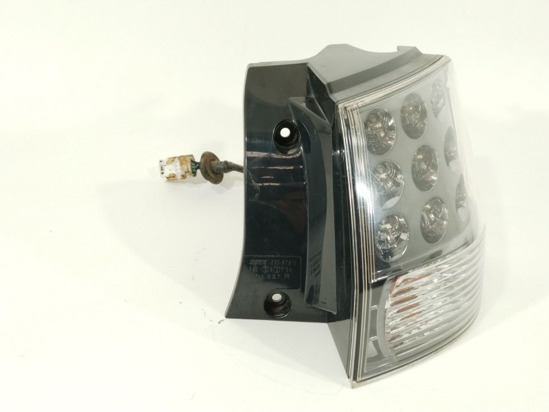 Recambio de piloto trasero derecho para mitsubishi outlander (cw0) 2.0 di-d cat referencia OEM IAM 22087813  8330A380 Recambio de piloto trasero derecho para mitsubishi outlander (cw0) 2.0 di-d cat referencia OEM IAM 22087813  8330A380