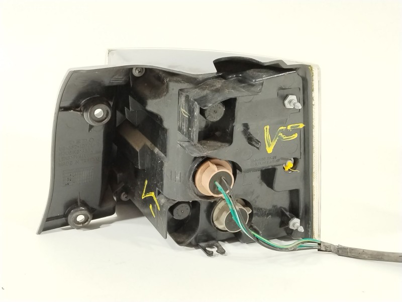 Recambio de piloto trasero izquierdo para mitsubishi outlander (cw0) 2.0 di-d cat referencia OEM IAM 8330A379   Recambio de piloto trasero izquierdo para mitsubishi outlander (cw0) 2.0 di-d cat referencia OEM IAM 8330A379