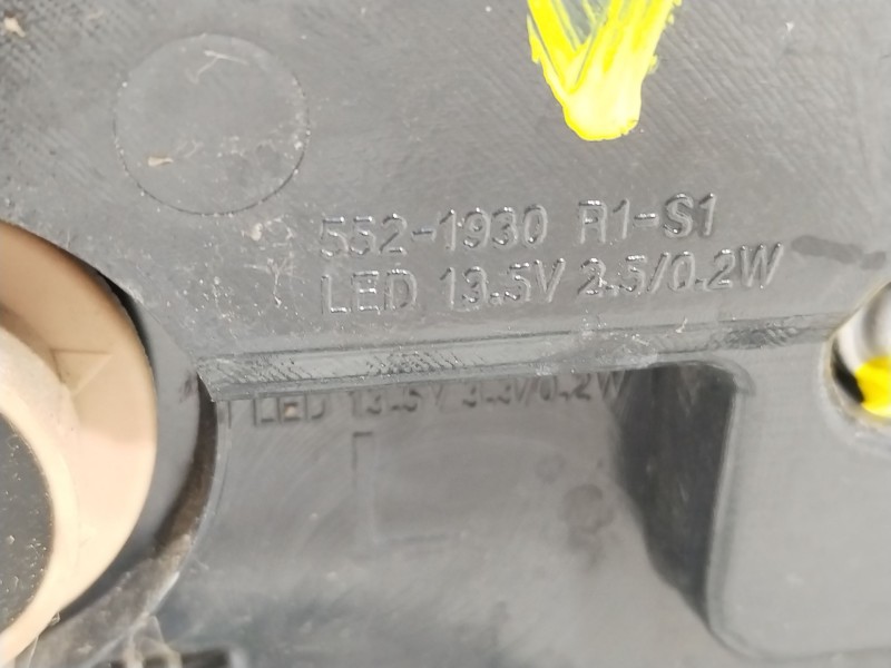 Recambio de piloto trasero izquierdo para mitsubishi outlander (cw0) 2.0 di-d cat referencia OEM IAM 8330A379   Recambio de piloto trasero izquierdo para mitsubishi outlander (cw0) 2.0 di-d cat referencia OEM IAM 8330A379