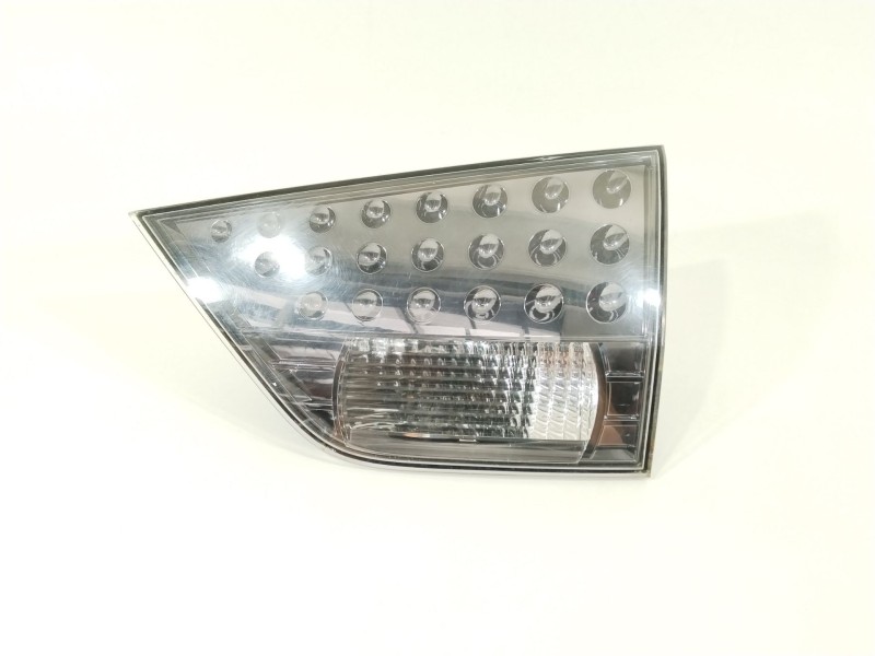 Recambio de piloto trasero derecho en porton para mitsubishi outlander (cw0) 2.0 di-d cat referencia OEM IAM 8331A006  