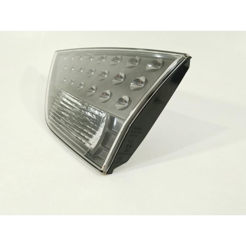 Recambio de piloto trasero derecho en porton para mitsubishi outlander (cw0) 2.0 di-d cat referencia OEM IAM 8331A006  