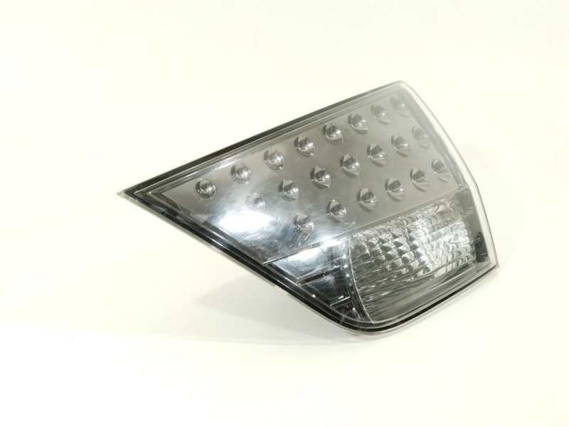 Recambio de piloto trasero derecho en porton para mitsubishi outlander (cw0) 2.0 di-d cat referencia OEM IAM 8331A006  