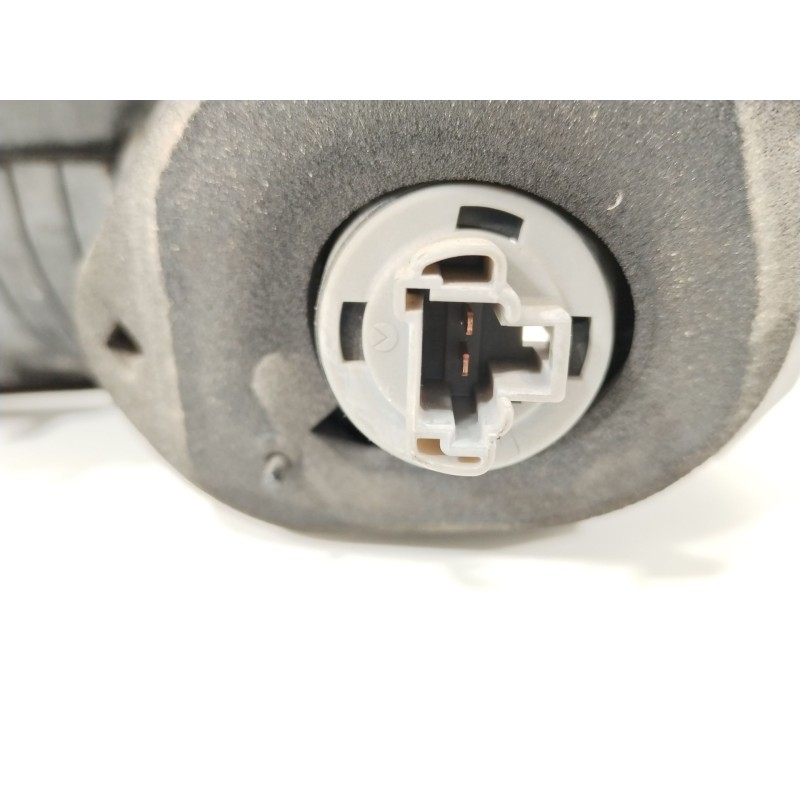 Recambio de piloto trasero derecho en porton para mitsubishi outlander (cw0) 2.0 di-d cat referencia OEM IAM 8331A006  
