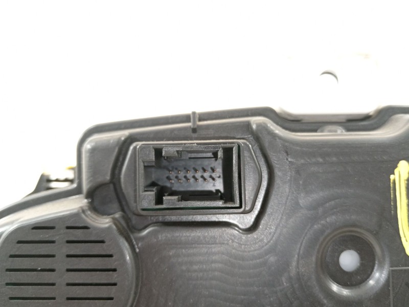 Recambio de cuadro instrumentos para opel corsa d ´´111 years´´ referencia OEM IAM 13264273  