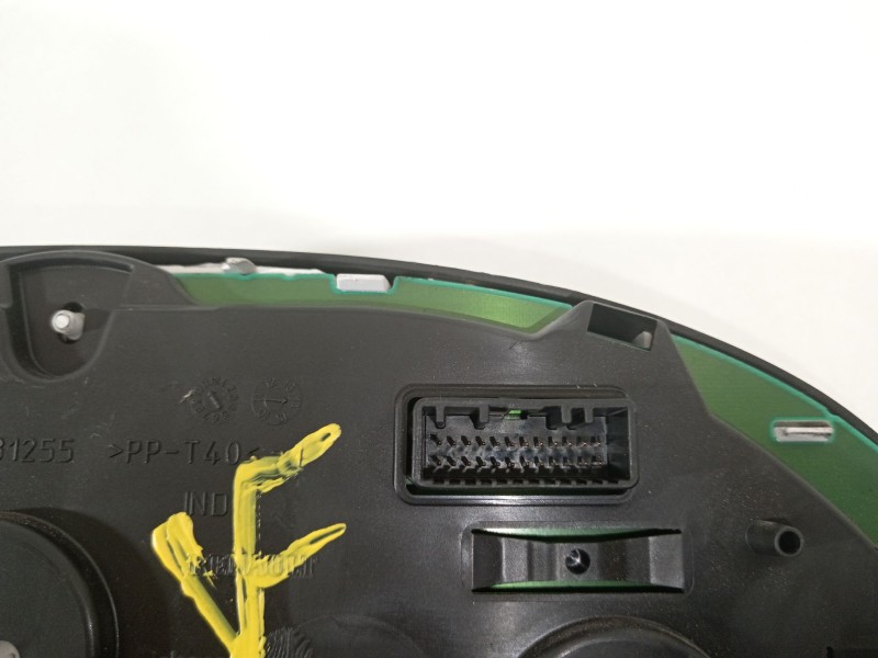 Recambio de cuadro instrumentos para dacia sandero ambiance referencia OEM IAM 248101921R  