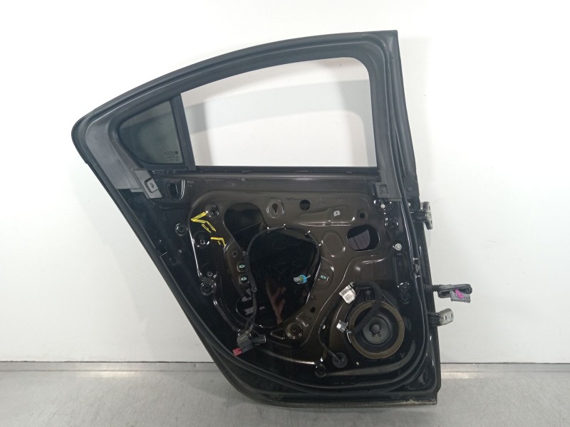 Recambio de puerta trasera izquierda para opel ampera (r12) ev 150 referencia OEM IAM   