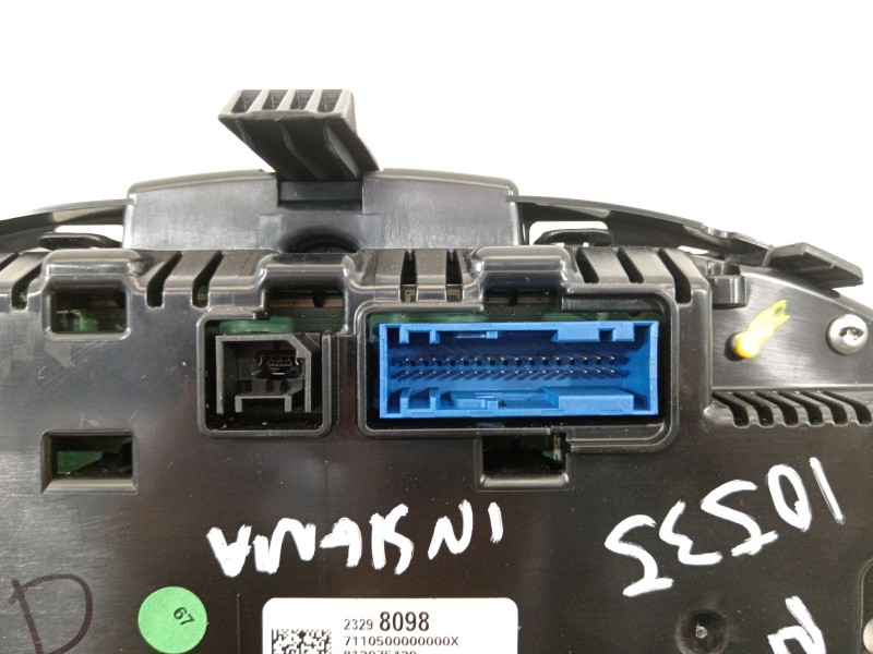 Recambio de cuadro instrumentos para opel insignia berlina 2.0 cdti referencia OEM IAM 23298098  