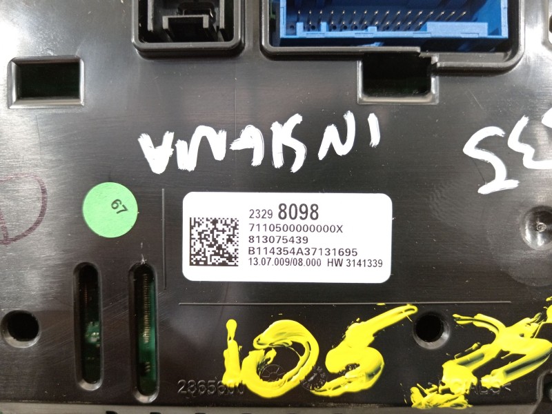 Recambio de cuadro instrumentos para opel insignia berlina 2.0 cdti referencia OEM IAM 23298098  