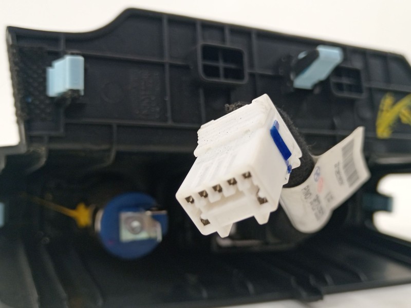 Recambio de mando multifuncion para kia picanto iii (ja) 1.0 lpg referencia OEM IAM 96120G6500  84620G6220CA