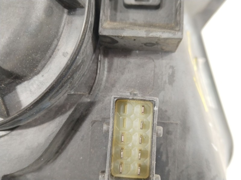 Recambio de faro izquierdo para opel meriva a monospace (x03) 1.6 (e75) referencia OEM IAM 89308559  