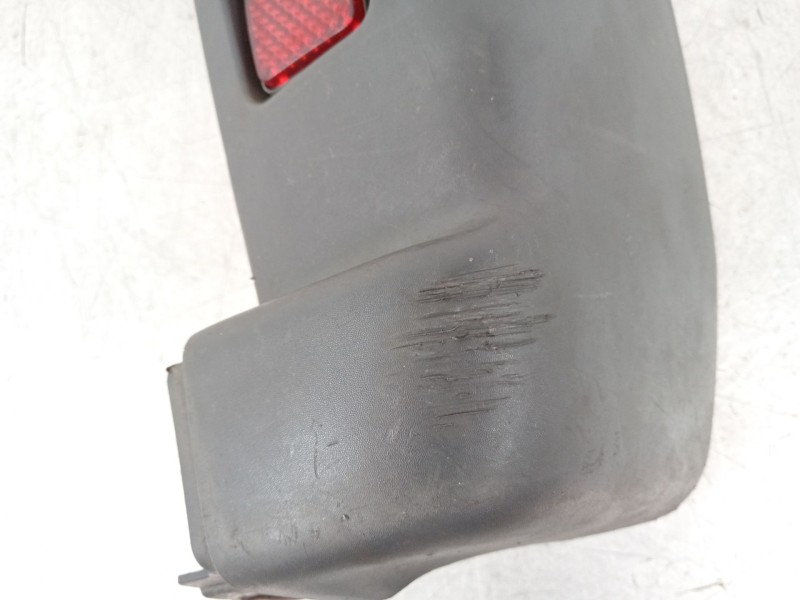 Recambio de puntera paragolpes trasera derecha para peugeot boxer furgoneta 2.2 hdi 130 referencia OEM IAM 1305761070  