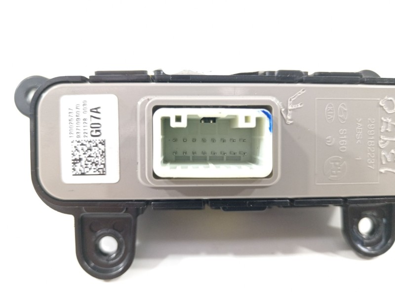 Recambio de mando multifuncion para kia picanto iii (ja) 1.0 lpg referencia OEM IAM 93710G6070  84759G6000
