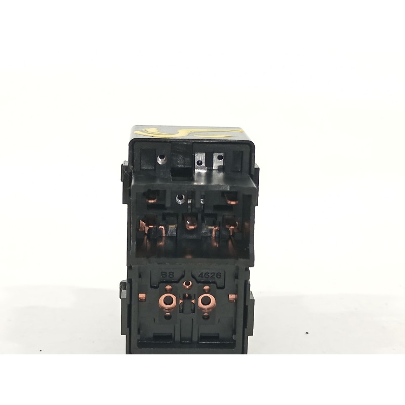 Recambio de mando elevalunas delantero derecho para kia picanto iii (ja) 1.0 lpg referencia OEM IAM 93581G6000  299181679