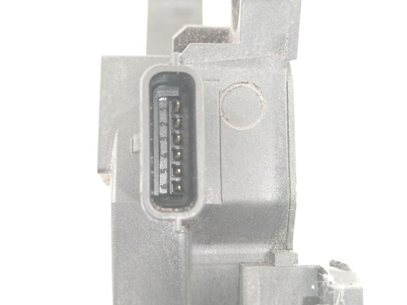 Recambio de potenciometro pedal para opel vivaro b kasten/combi combi l1 2.7t referencia OEM IAM 180020024R  