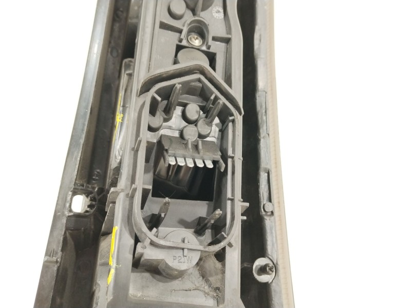 Recambio de piloto trasero izquierdo para opel meriva a monospace (x03) 1.6 (e75) referencia OEM IAM 13196002  