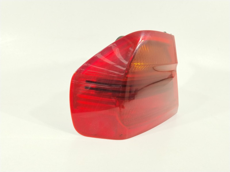 Recambio de piloto trasero izquierdo para bmw serie 3 berlina (e90) 320d referencia OEM IAM 6937457  63216937457