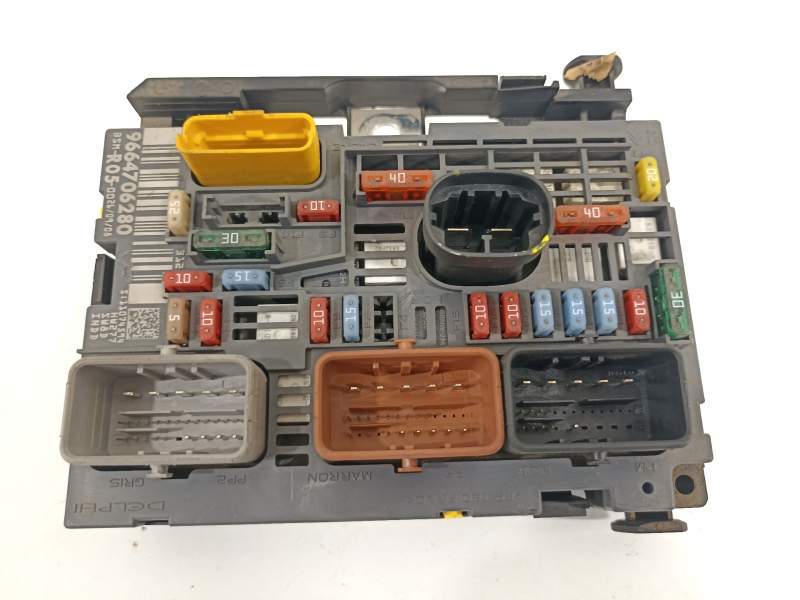 CAJA RELES / FUSIBLES 9664706280 