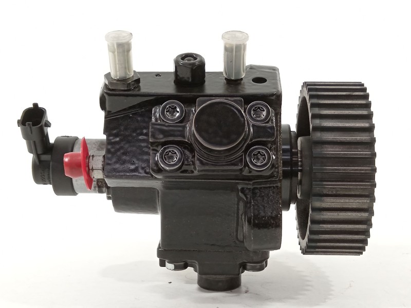 Recambio de bomba inyeccion para opel insignia a (g09) 2.0 cdti 4x4 (68) referencia OEM IAM 55571005  