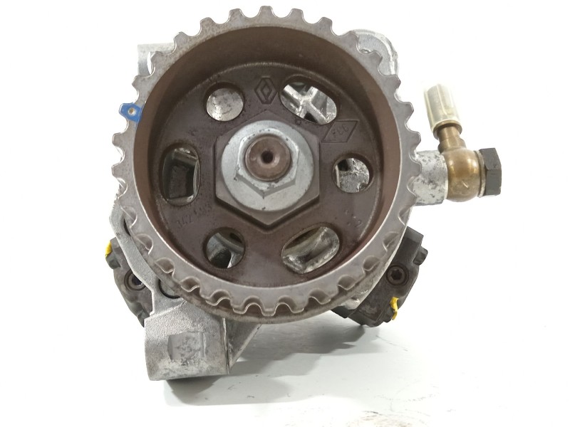 Recambio de bomba inyeccion para renault scenic ii 1.5 dci diesel referencia OEM IAM 8200821184  