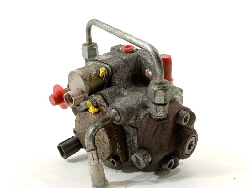 Recambio de bomba inyeccion para toyota rav 4 (a3) executive referencia OEM IAM 221000R020  HU2940000301