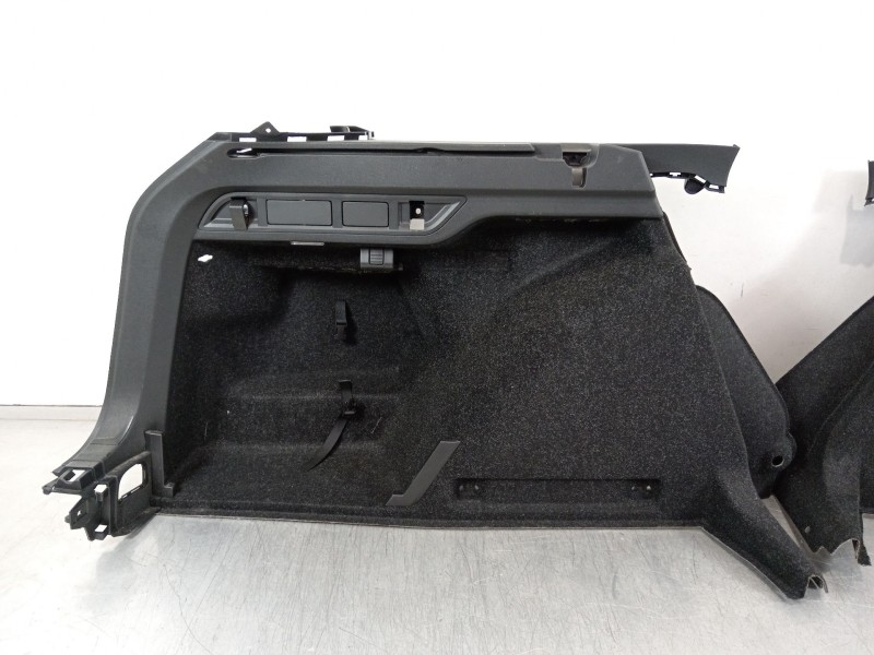 Recambio de moqueta interior para skoda octavia combi (5e5) ambition referencia OEM IAM 5E7867428 5E7867427 