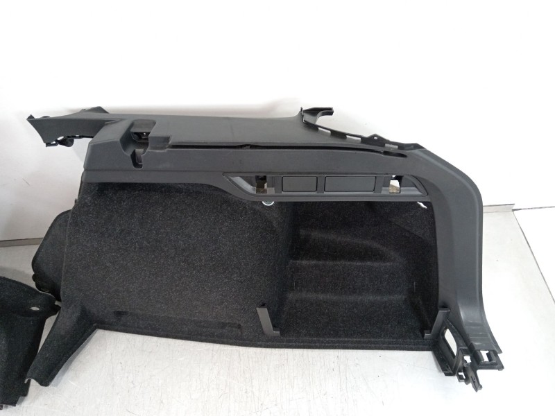 Recambio de moqueta interior para skoda octavia combi (5e5) ambition referencia OEM IAM 5E7867428 5E7867427 