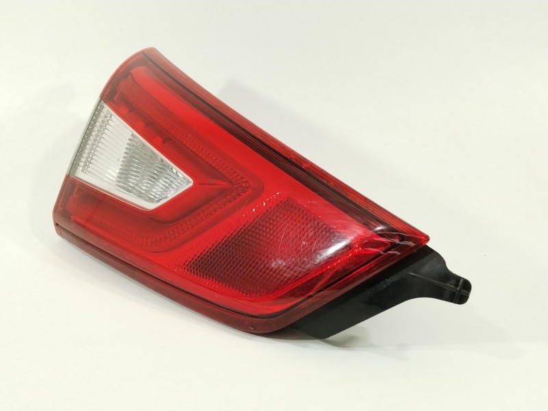 Recambio de piloto trasero izquierdo en porton para nissan qashqai (j11) acenta referencia OEM IAM 265554EA5C  265554EA5D