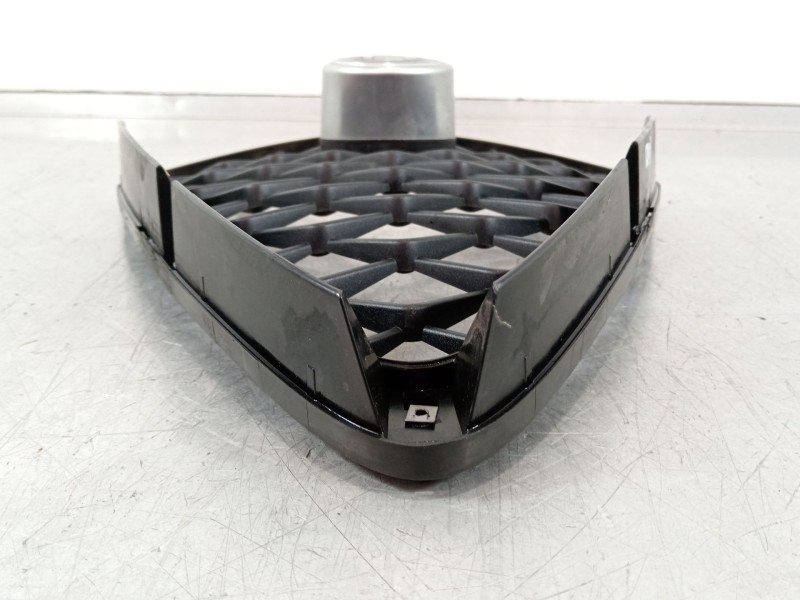 Recambio de rejilla delantera para alfa romeo stelvio (630) quadrifoglio 4wd referencia OEM IAM 156115788  