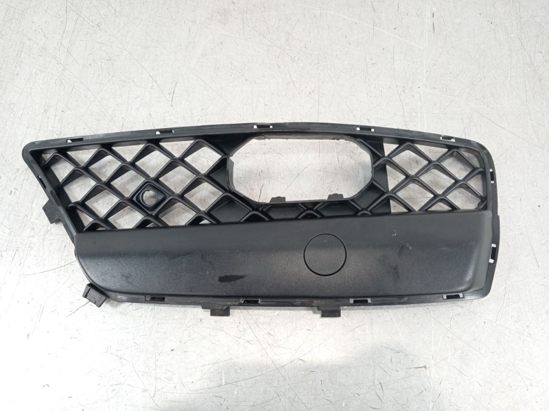 Recambio de rejilla paragolpes derecha para alfa romeo stelvio (630) quadrifoglio 4wd referencia OEM IAM 156136200  