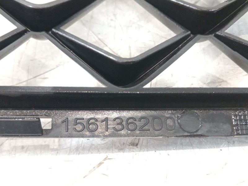 Recambio de rejilla paragolpes derecha para alfa romeo stelvio (630) quadrifoglio 4wd referencia OEM IAM 156136200  