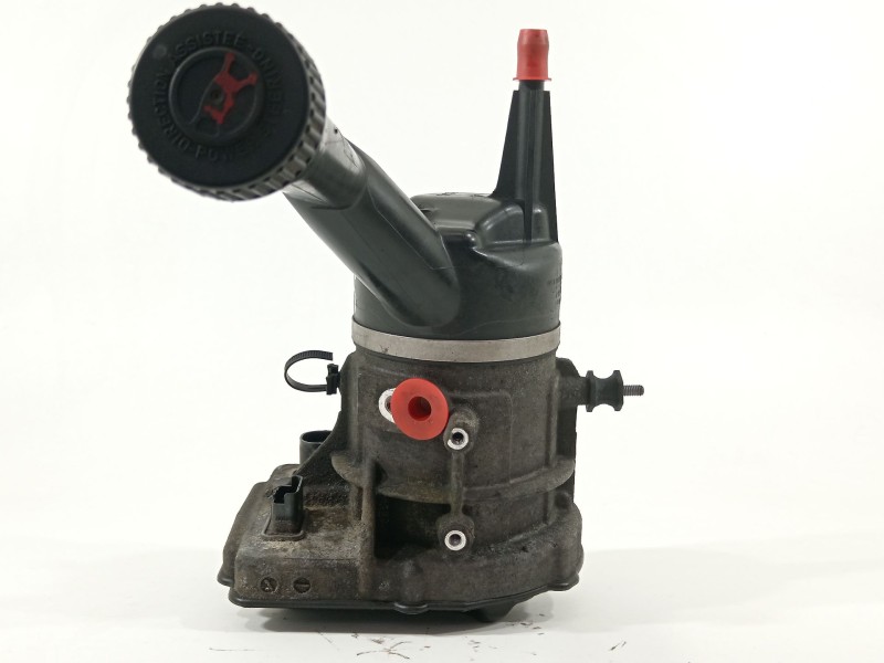 Recambio de bomba direccion para peugeot 308 sport referencia OEM IAM 9684979180  