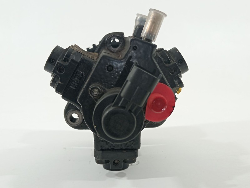 Recambio de bomba inyeccion para opel astra h (a04) 1.9 cdti (l48) referencia OEM IAM 55206679  445010156