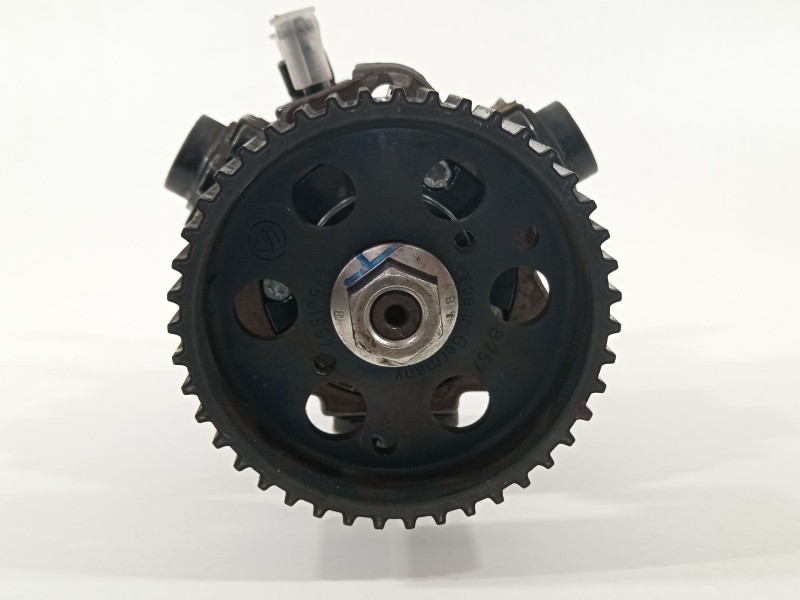 Recambio de bomba inyeccion para opel astra h (a04) 1.9 cdti (l48) referencia OEM IAM 55206679  445010156