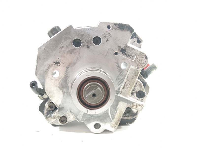 Recambio de bomba inyeccion para volvo s60 berlina 2.4 d referencia OEM IAM 8689590  0445010043