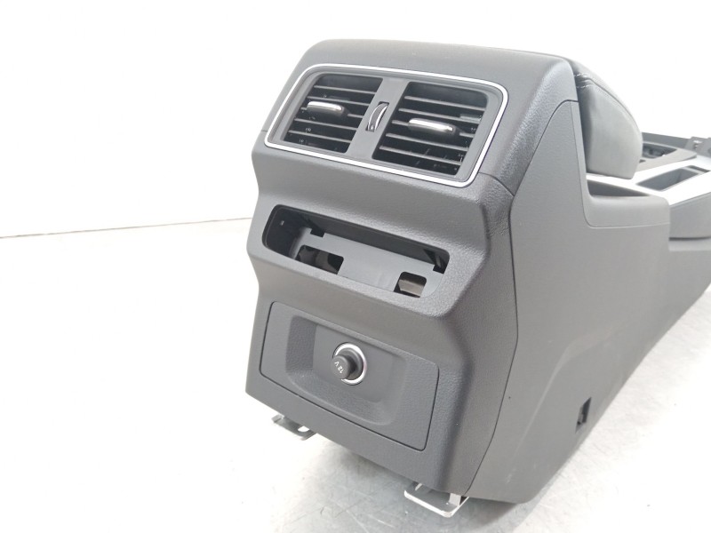 Recambio de apoyabrazos central para audi q5 (fyb, fyg) 35 tdi quattro referencia OEM IAM 80B864261 80A864981 